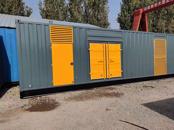 察雅300kw 柴油发电机组用多大的空气开关？
