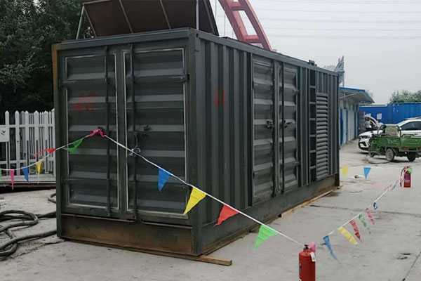 察雅发电机租赁空气滤清器多久更换一次？